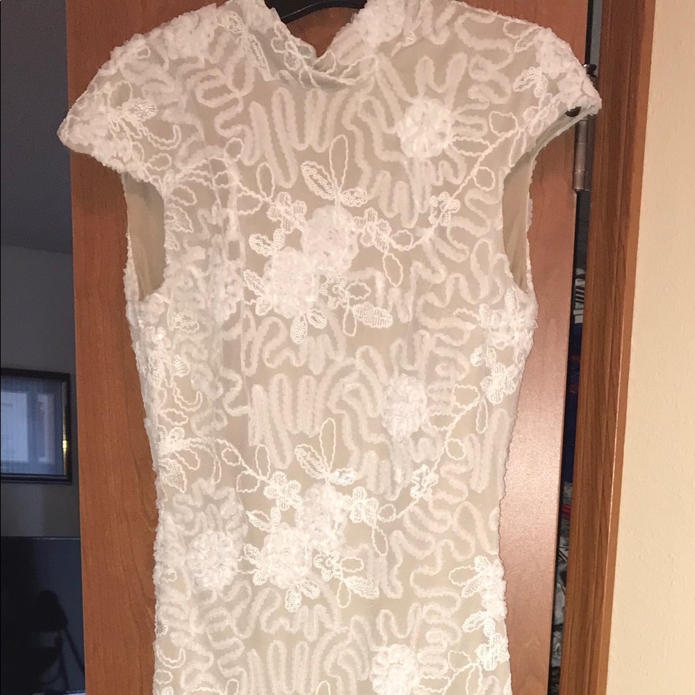 Prom/Evening Gown - Picture 3 of 6